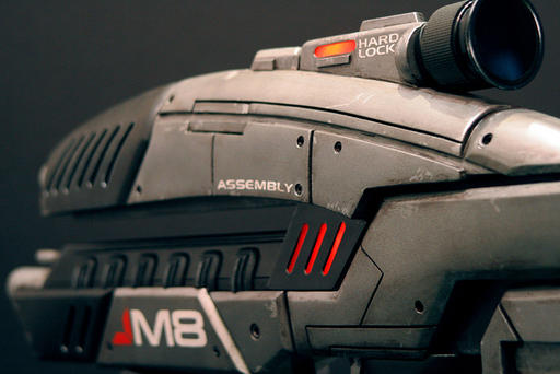 Mass Effect 2 - Точная копия оружия M8 Avenger Assault Rifle